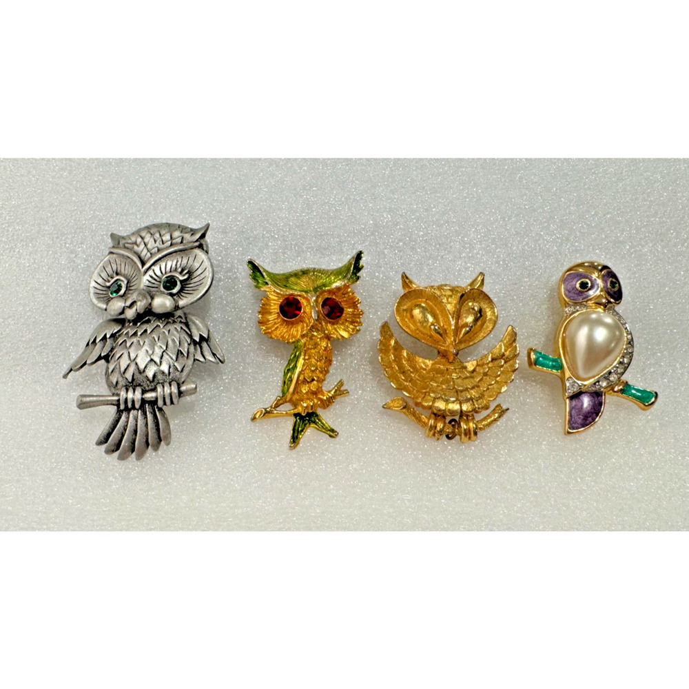 Lot of 4 Vtg Owl Bird Pins Brooches Rhinestones Mixed Metals Articulated Jonette